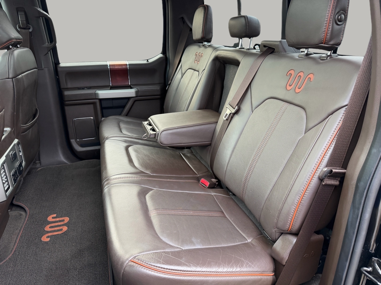 Ford F-350 SD King Ranch Crew Cab Long Bed DRW 4WD 2017