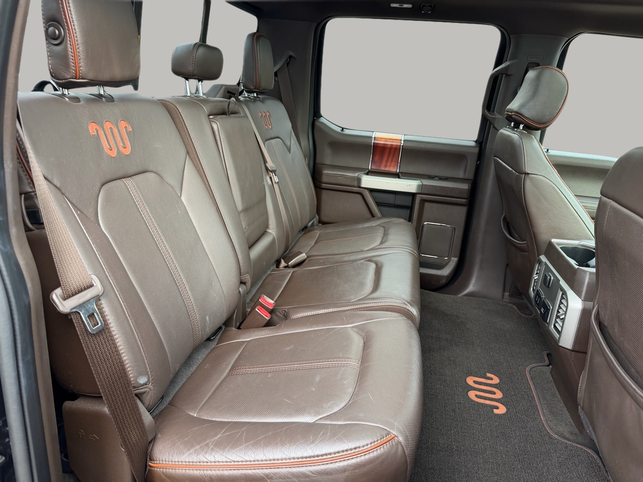 Ford F-350 SD King Ranch Crew Cab Long Bed DRW 4WD 2017