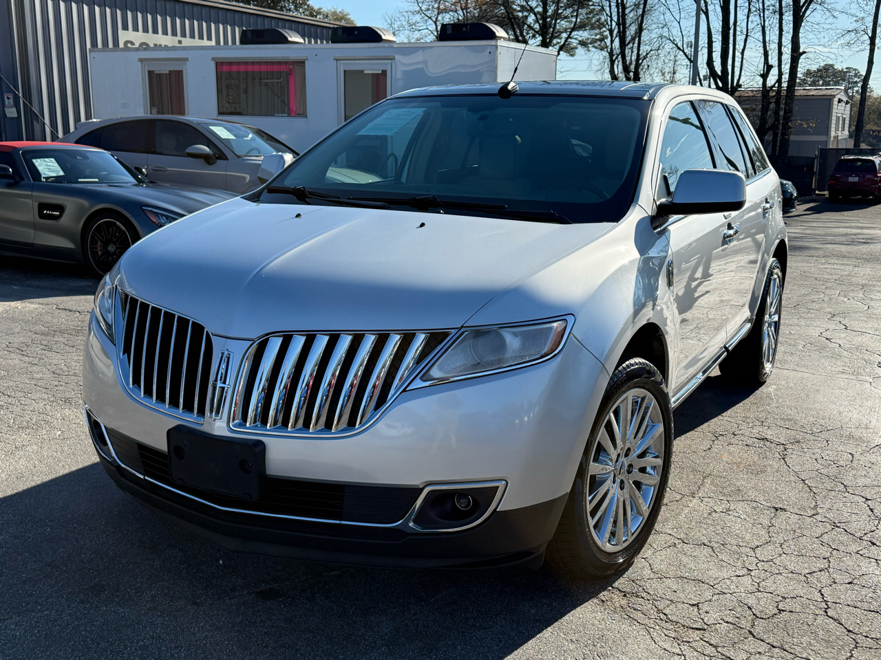 2011 Lincoln MKX Base's photo