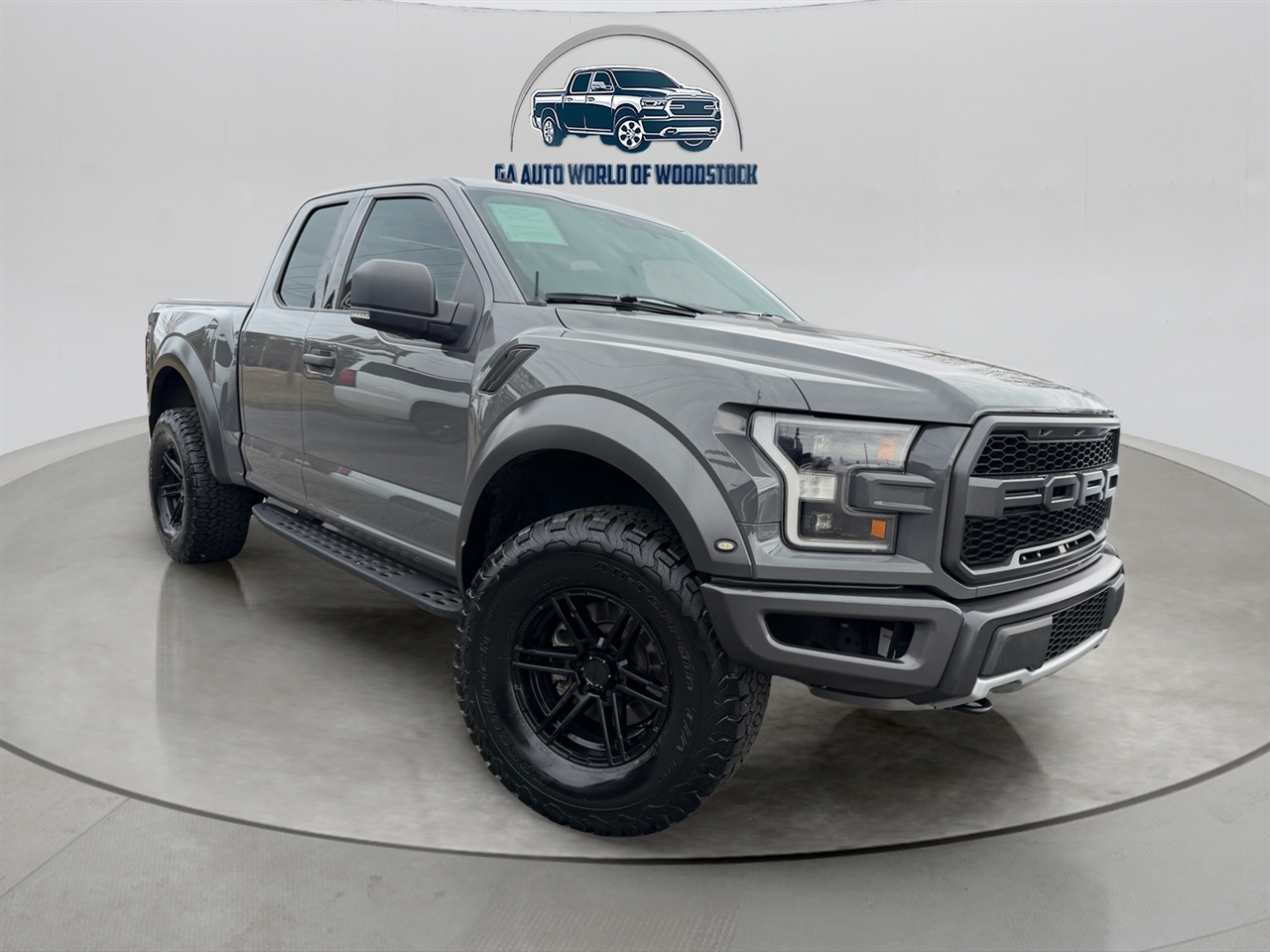 Ford F-150 SVT Raptor 2018