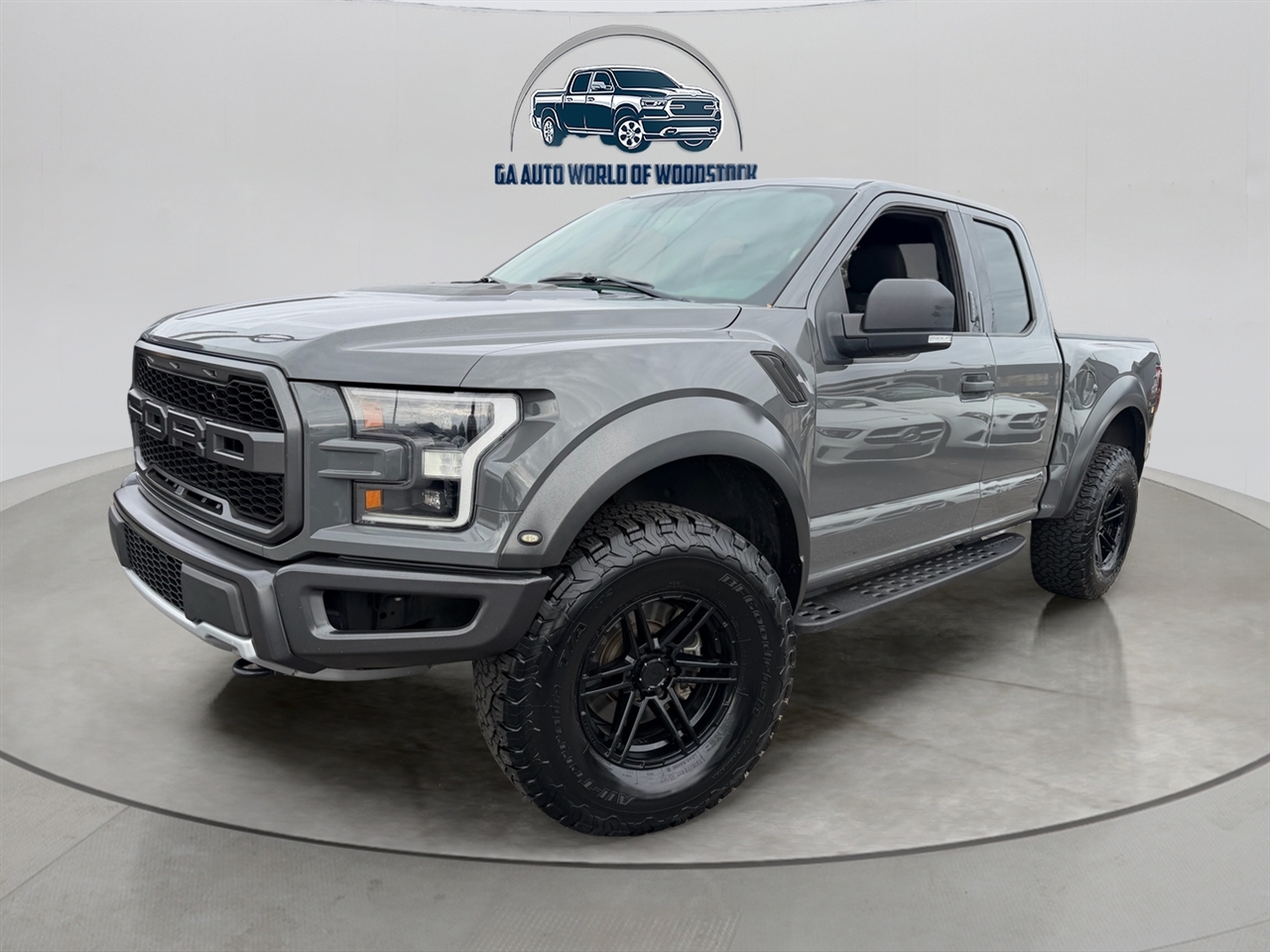 Ford F-150 SVT Raptor 2018
