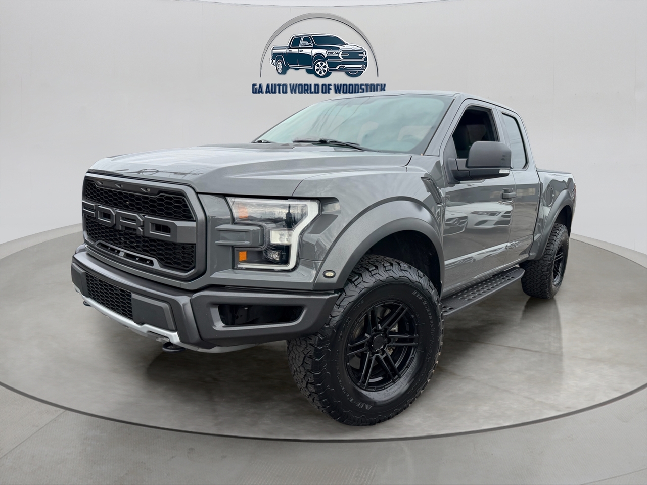 Ford F-150 SVT Raptor 2018
