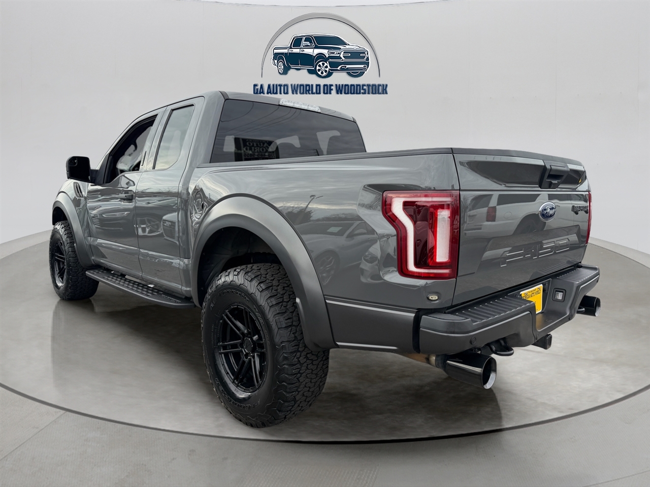 Ford F-150 SVT Raptor 2018
