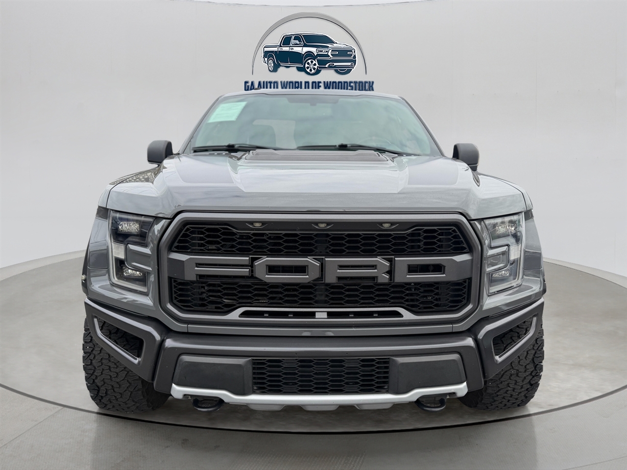 Ford F-150 SVT Raptor 2018