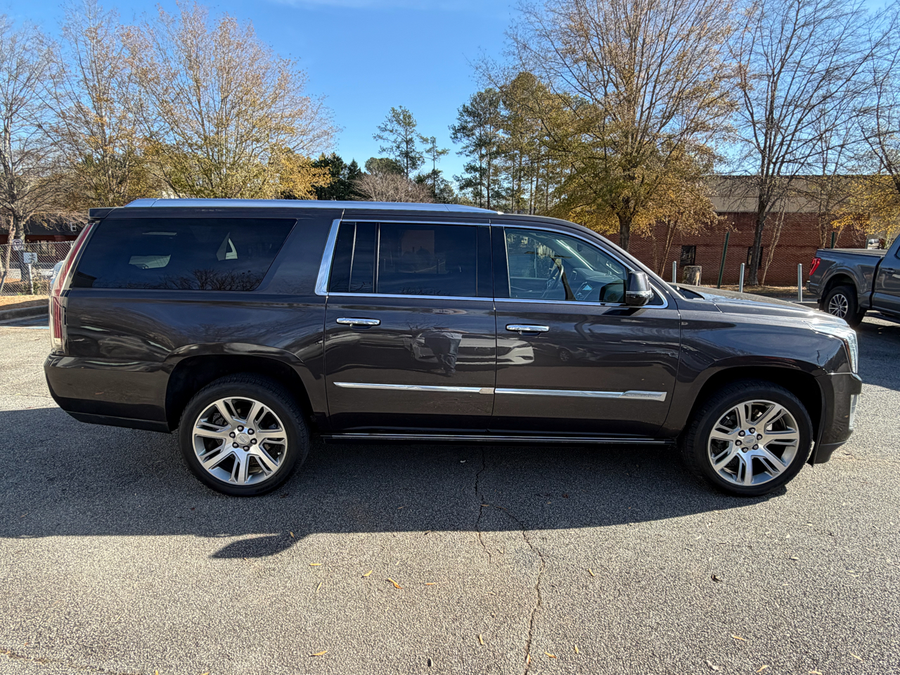 Cadillac Escalade ESV 2WD Premium 2016