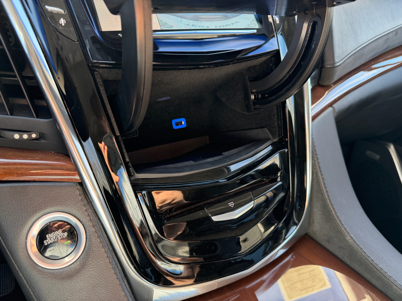 Cadillac Escalade ESV 2WD Premium 2016