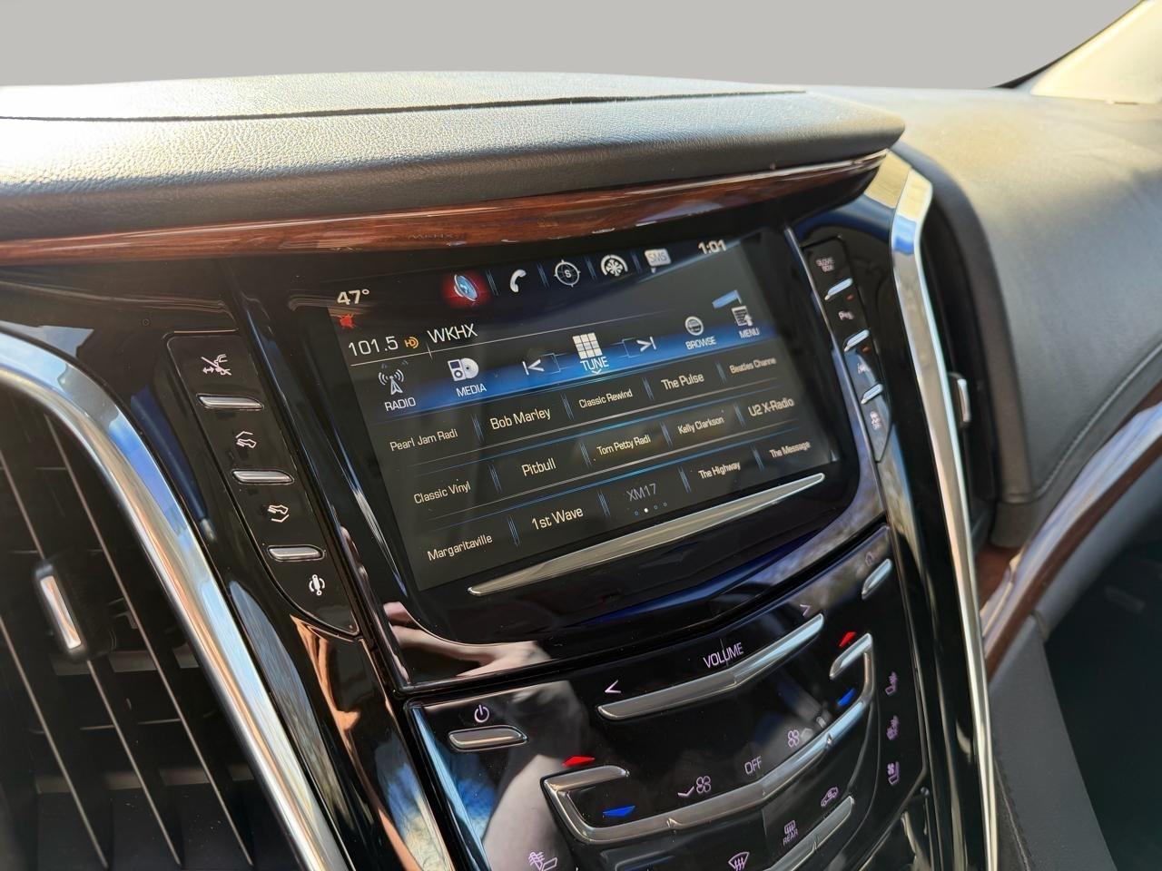 Cadillac Escalade ESV 2WD Premium 2016