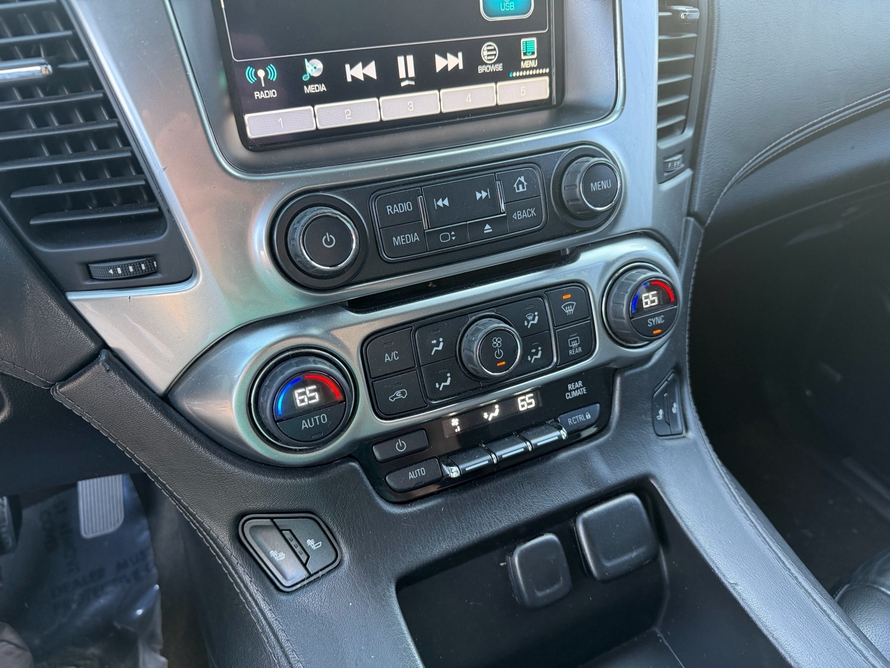 Chevrolet Suburban LT 2WD 2016