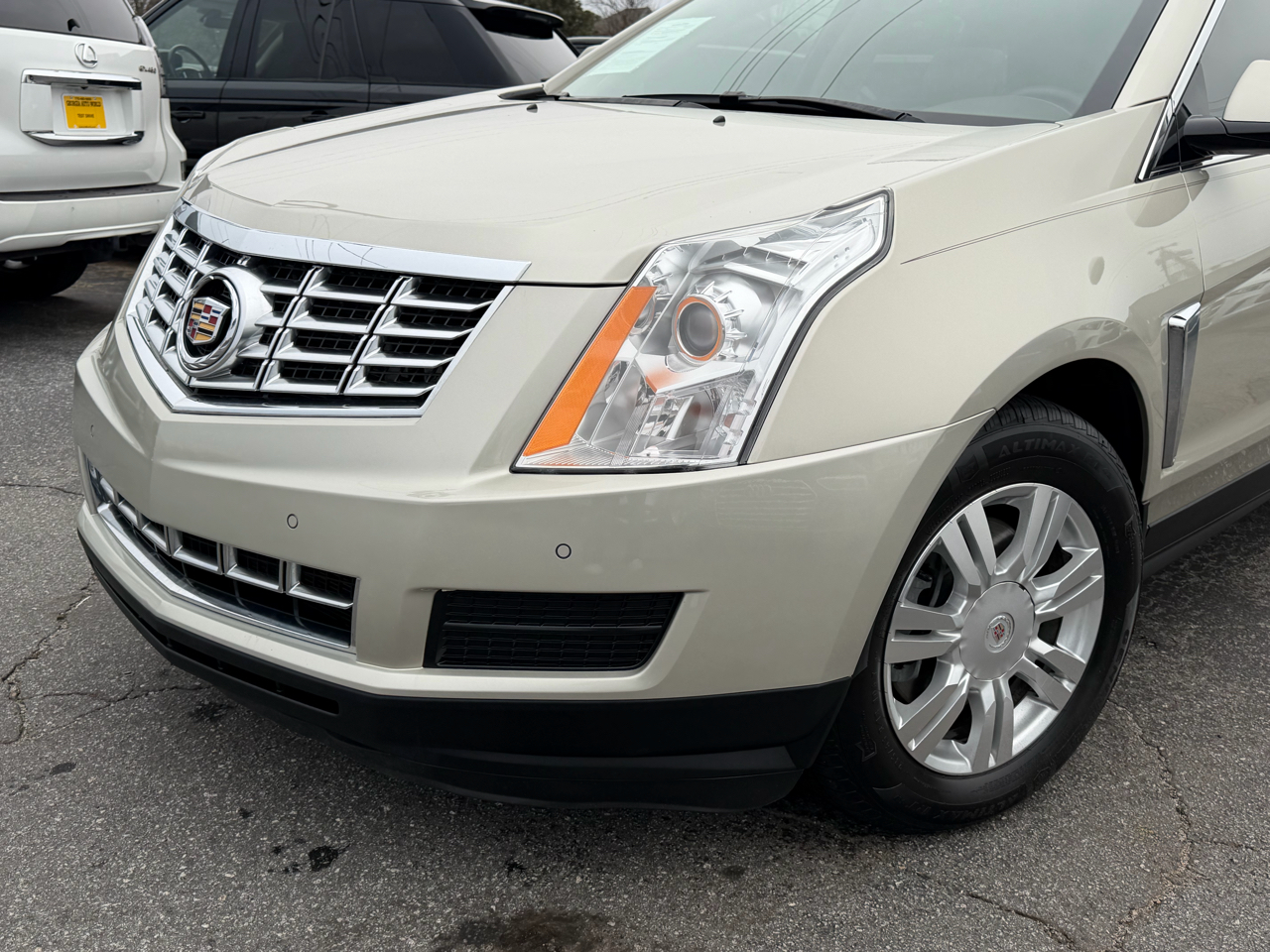 Cadillac SRX Luxury Collection FWD 2014