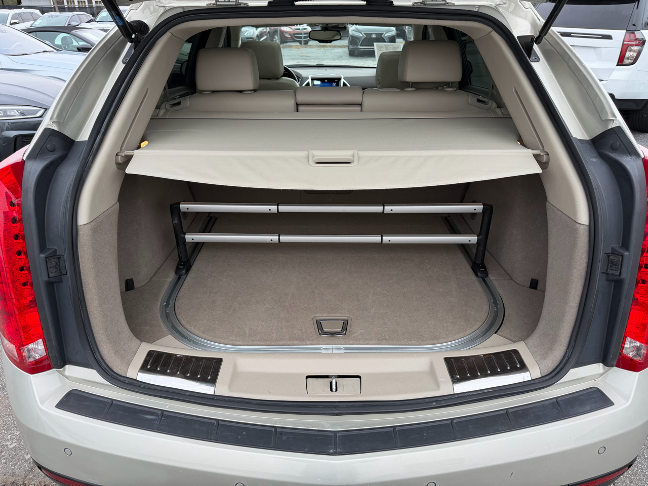 Cadillac SRX Luxury Collection FWD 2014