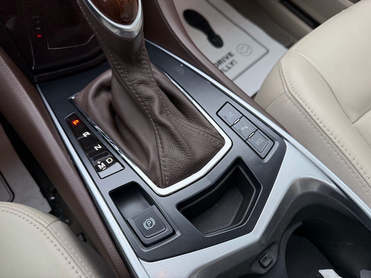 Cadillac SRX Luxury Collection FWD 2014