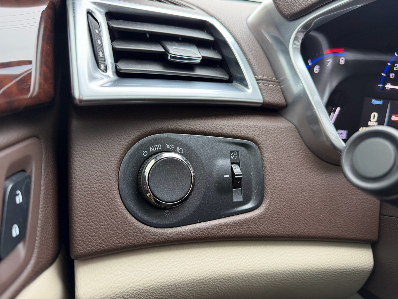 Cadillac SRX Luxury Collection FWD 2014