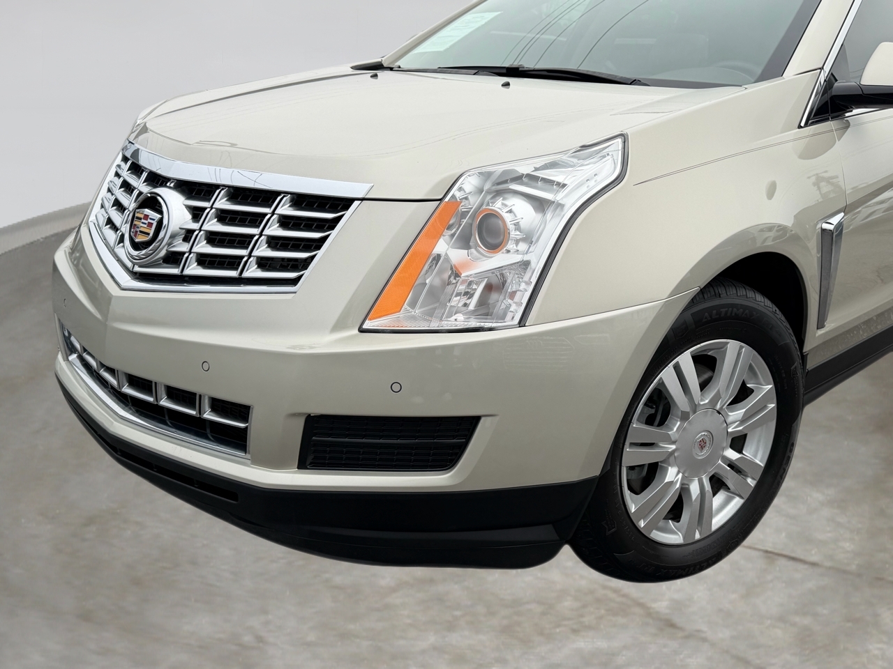 Cadillac SRX Luxury Collection FWD 2014
