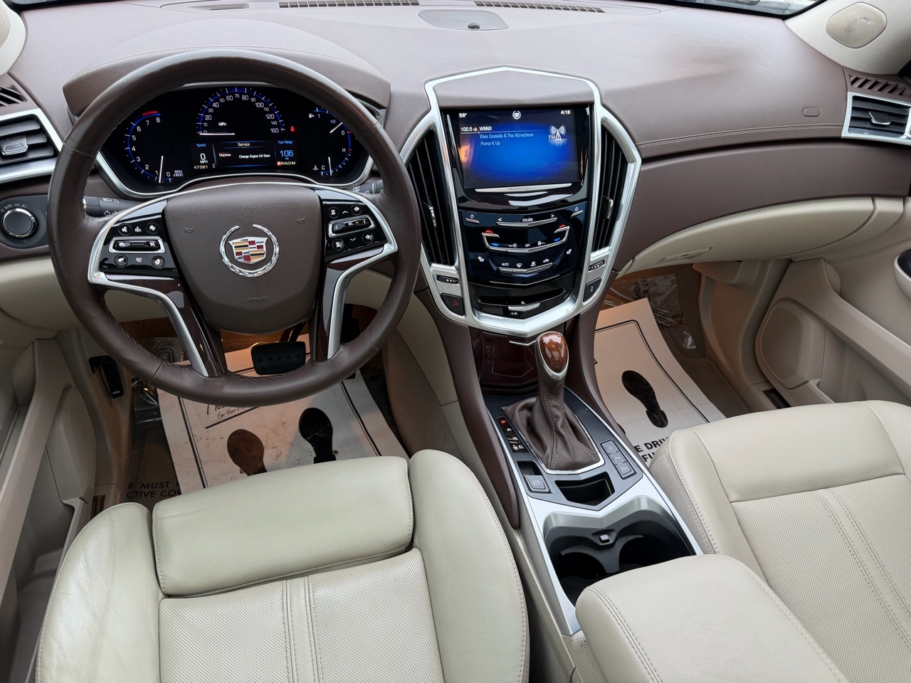 Cadillac SRX Luxury Collection FWD 2014