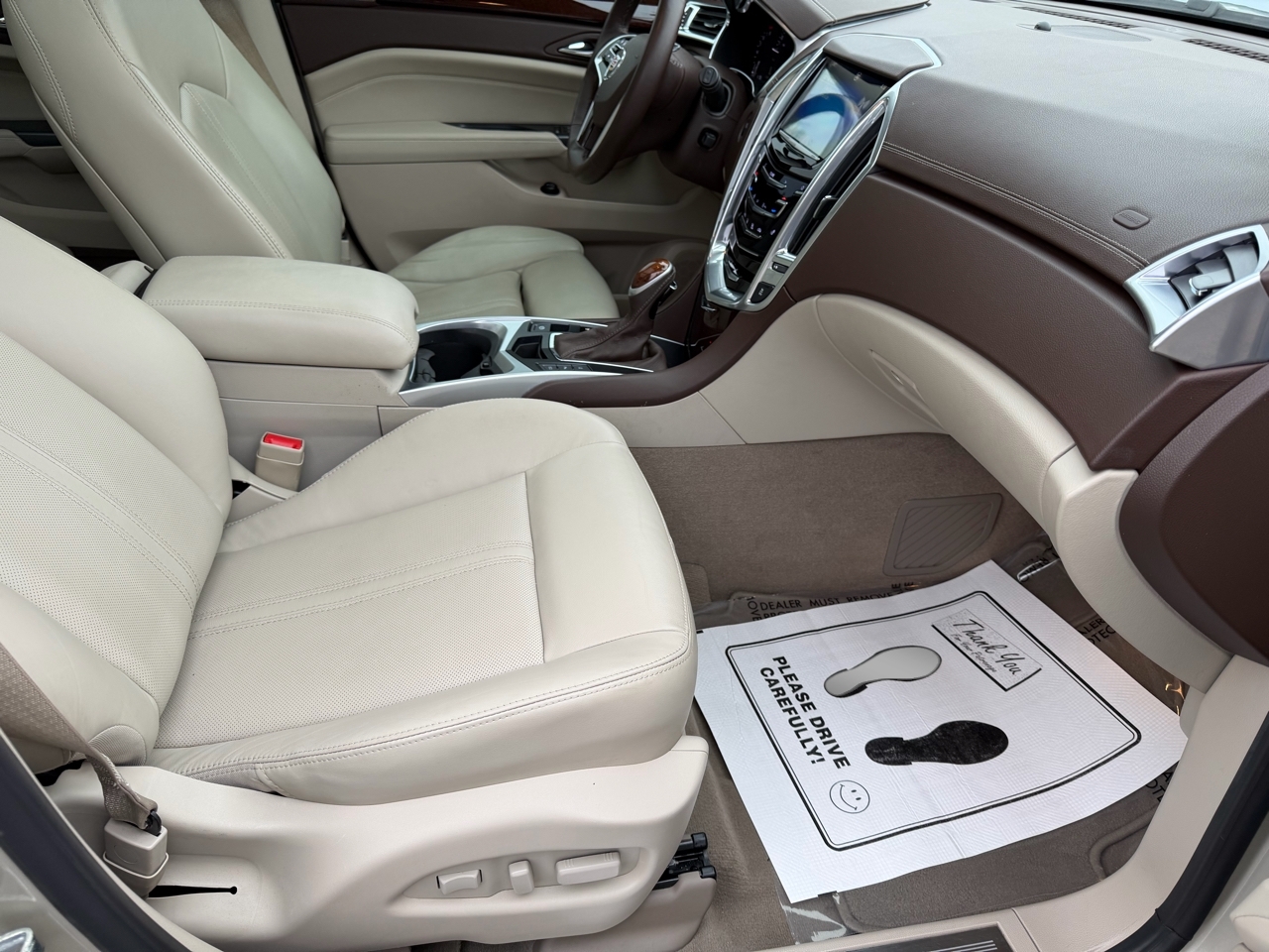 Cadillac SRX Luxury Collection FWD 2014