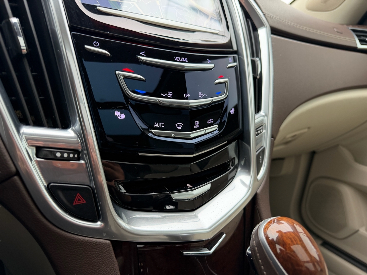 Cadillac SRX Luxury Collection FWD 2014