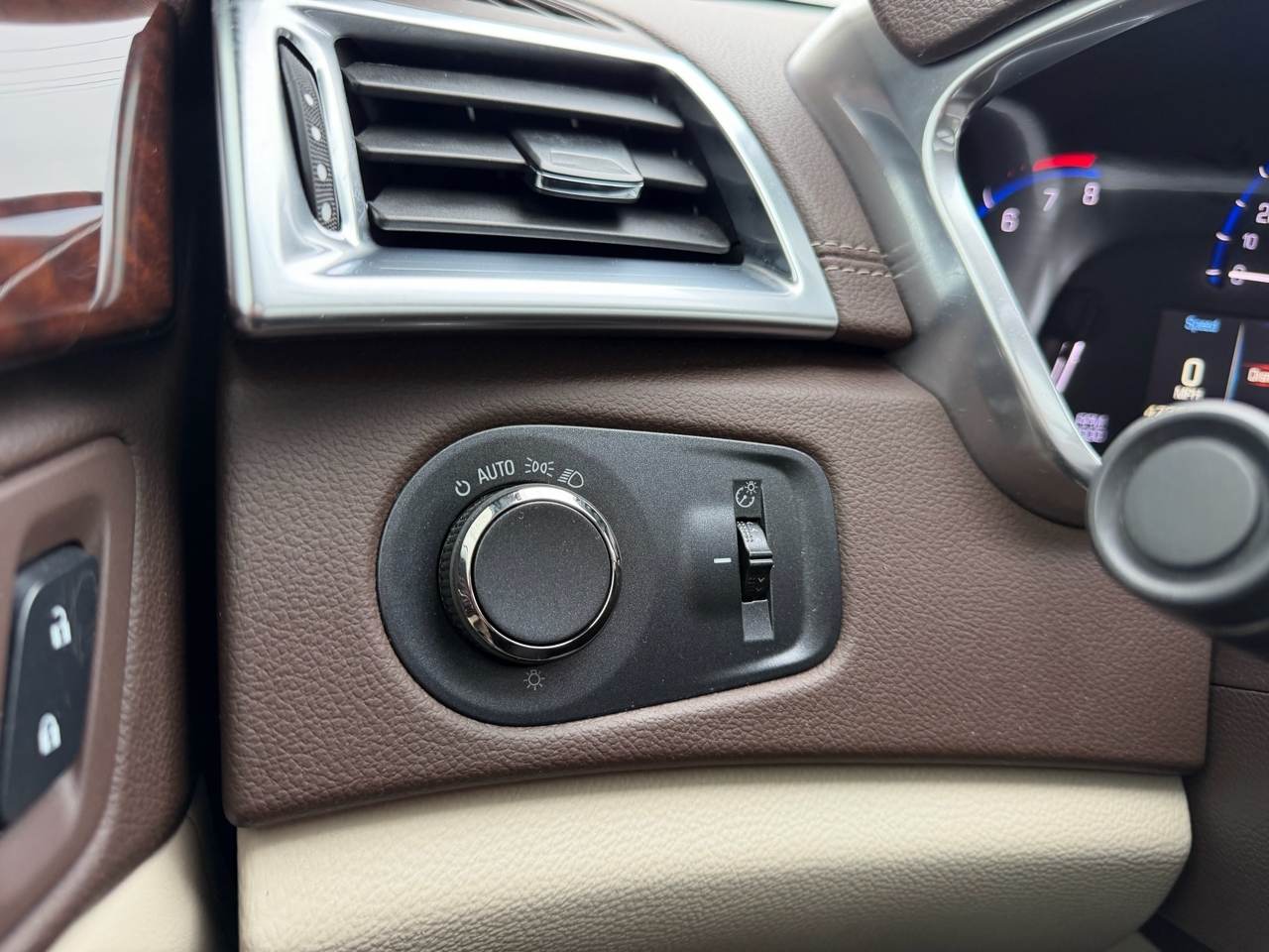 Cadillac SRX Luxury Collection FWD 2014