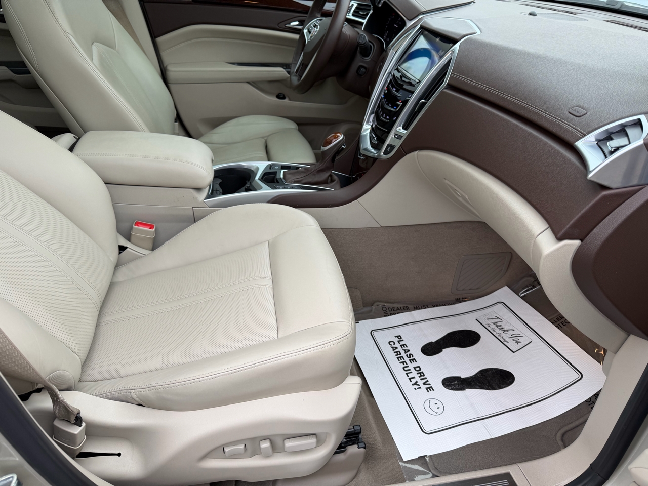 Cadillac SRX Luxury Collection FWD 2014