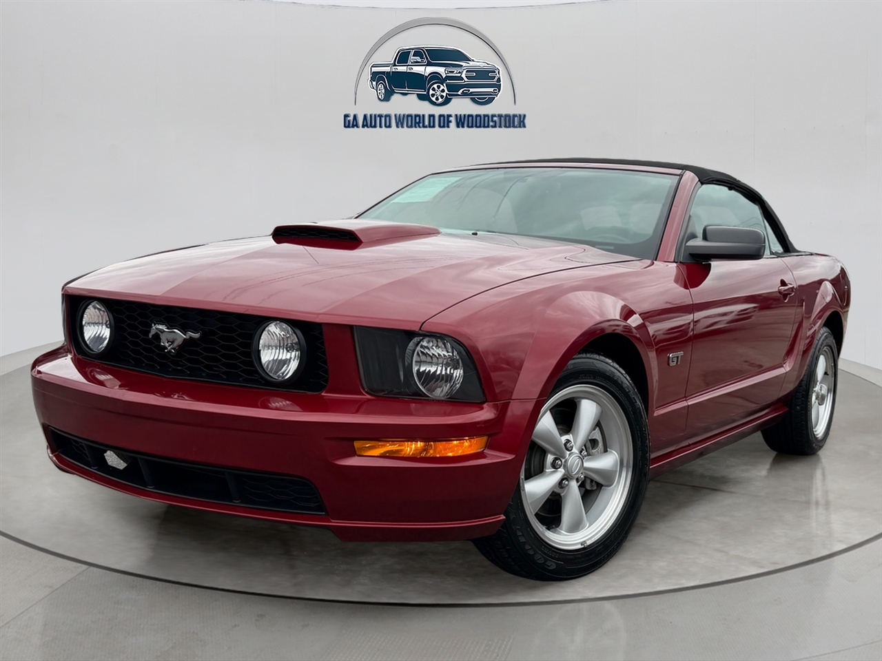 Ford Mustang GT Deluxe Convertible 2008