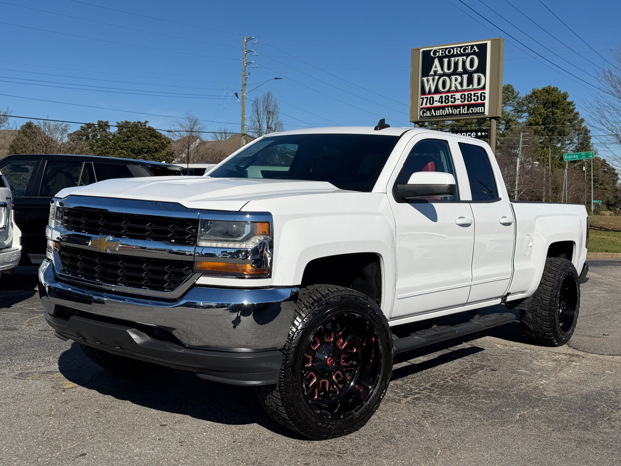 2018 Chevrolet Silverado 1500 1LT Crew Cab 2WD