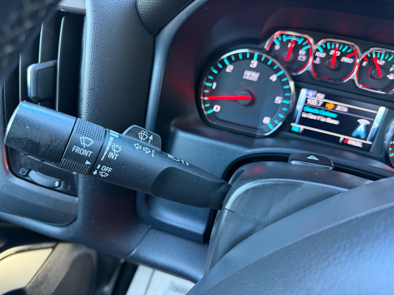 Chevrolet Silverado 1500 1LT Crew Cab 2WD 2018