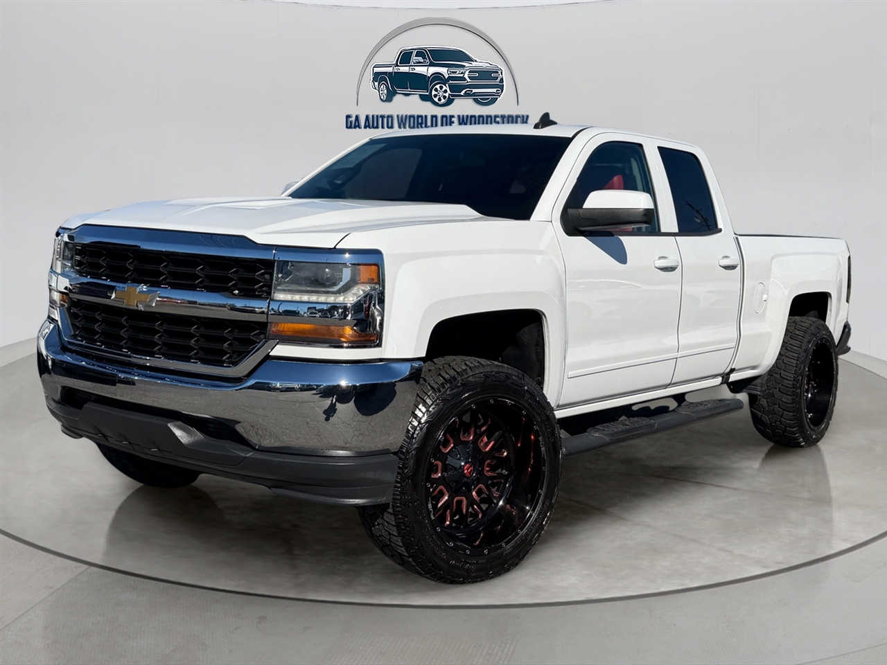 2018 Chevrolet Silverado 1500 1LT Crew Cab 2WD