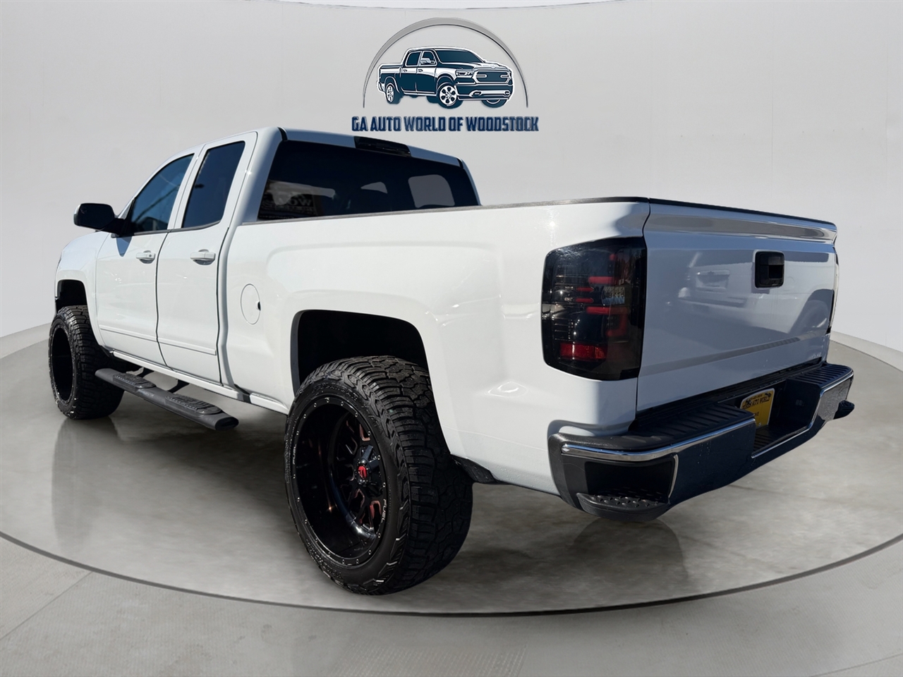 Chevrolet Silverado 1500 1LT Crew Cab 2WD 2018