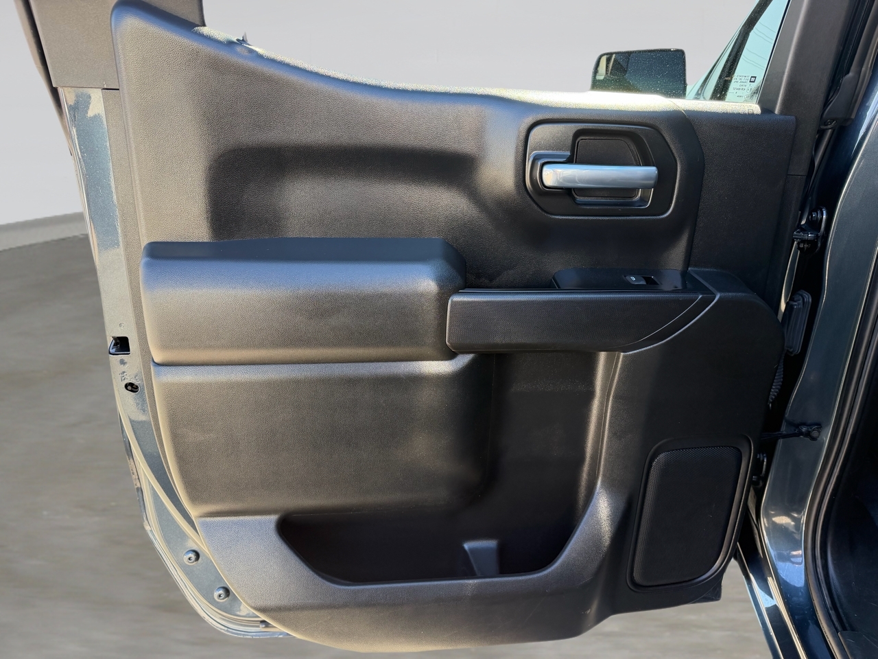 Chevrolet Silverado 1500 Custom Trail Boss Crew Cab Short Box 4WD 2020