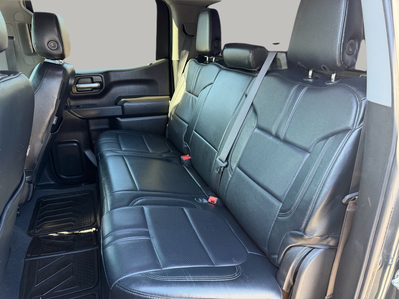 Chevrolet Silverado 1500 Custom Trail Boss Crew Cab Short Box 4WD 2020