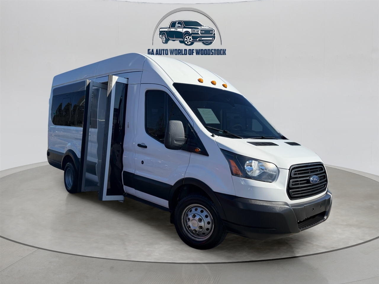 Ford Transit 350 Wagon HD High Roof XLT Dual Slide. 148 WB EL 2019