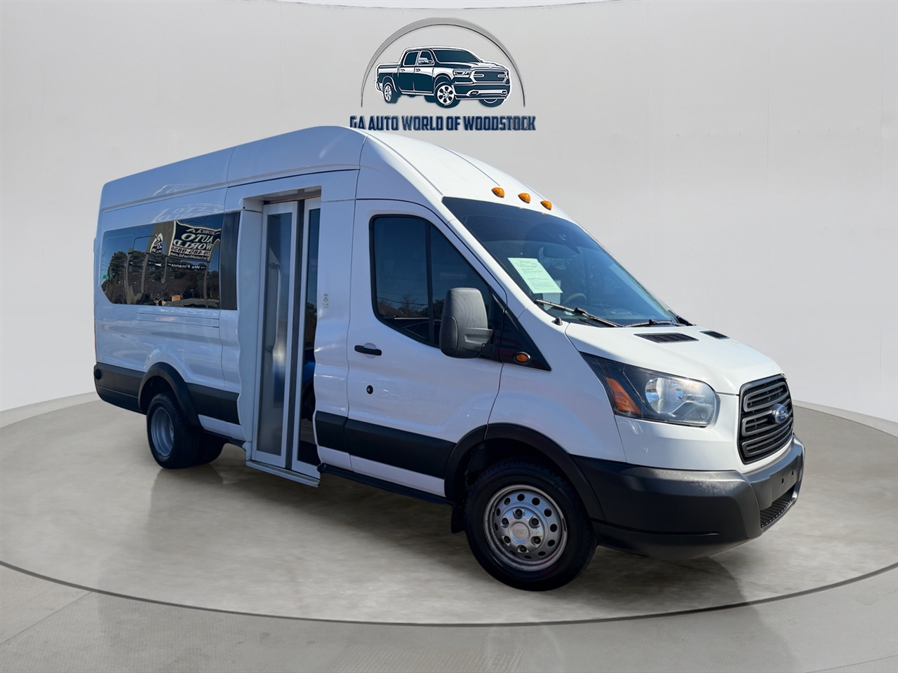 2019 Ford Transit 350 Wagon HD High Roof XLT Dual Slide. 148 WB EL