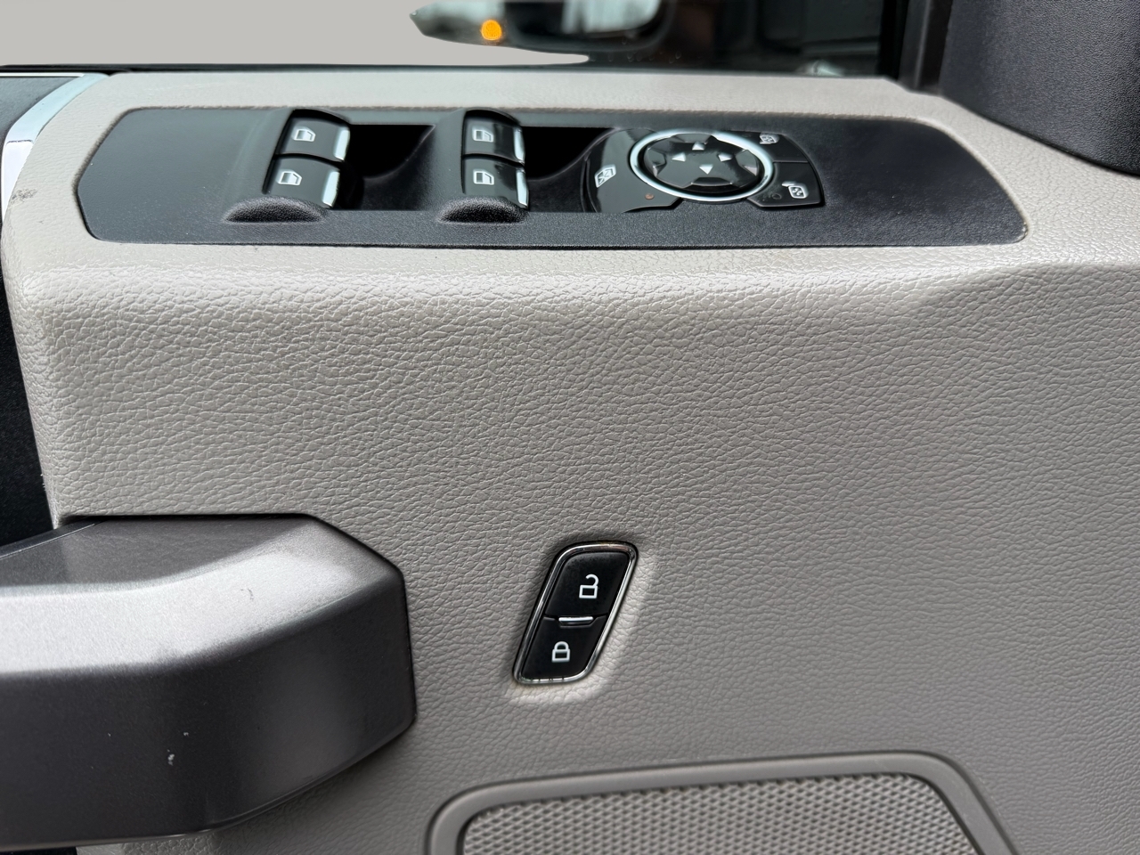 Ford F-250 SD XLT SuperCab Long Bed 4WD 2020