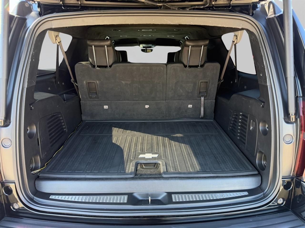 Chevrolet Suburban LT 2WD 2020