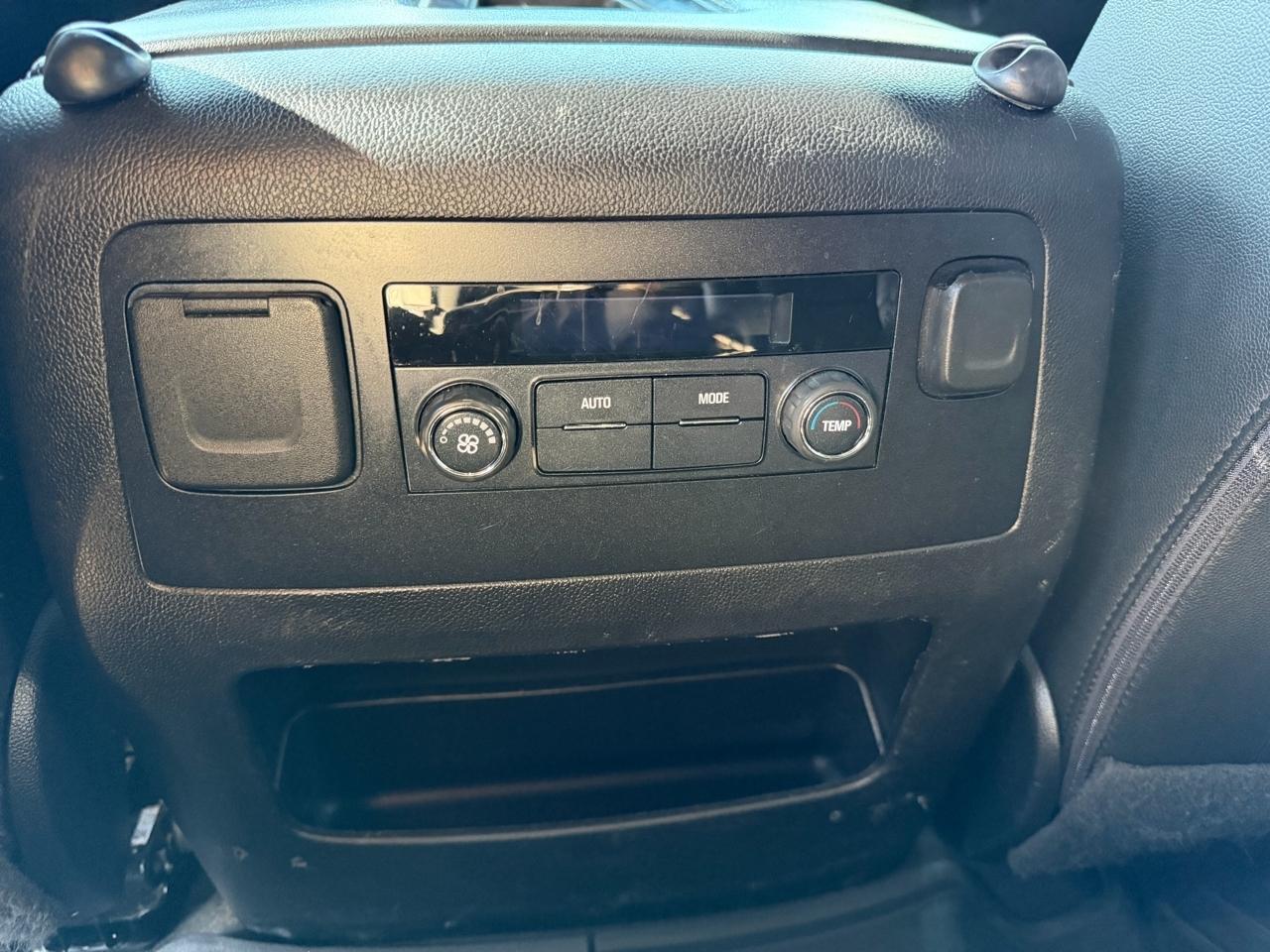 Chevrolet Suburban LT 2WD 2020