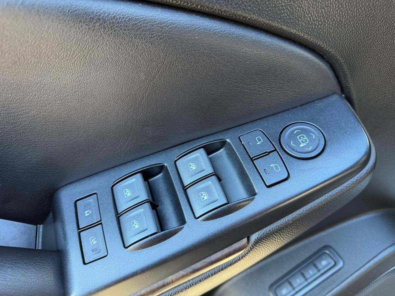 Chevrolet Suburban LT 2WD 2020