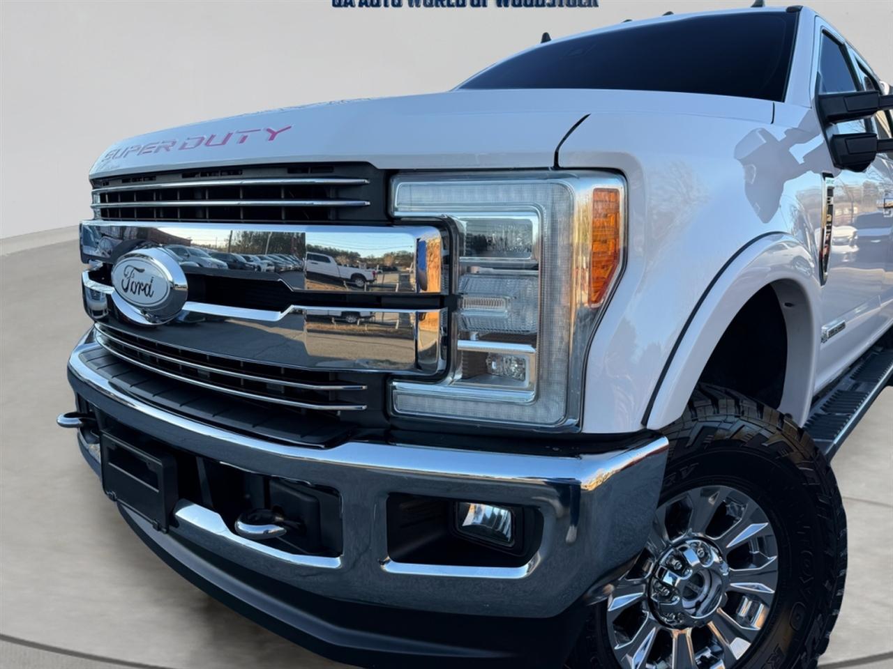 Ford F-250 SD Lariat Crew Cab 4WD 2019
