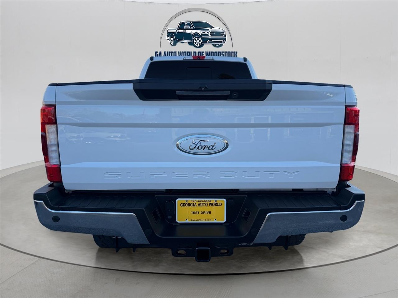 Ford F-250 SD Lariat Crew Cab 4WD 2019