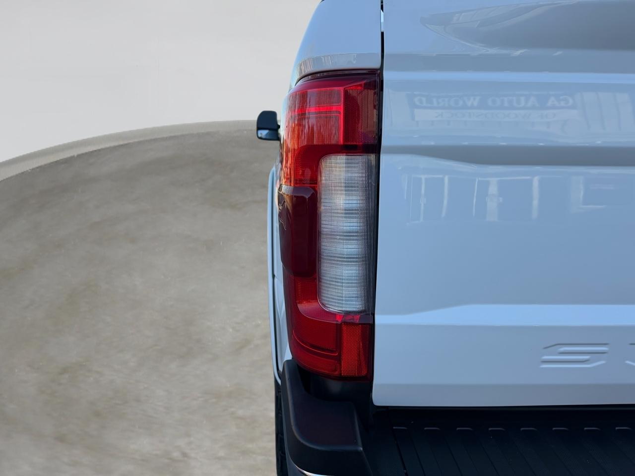 Ford F-250 SD Lariat Crew Cab 4WD 2019