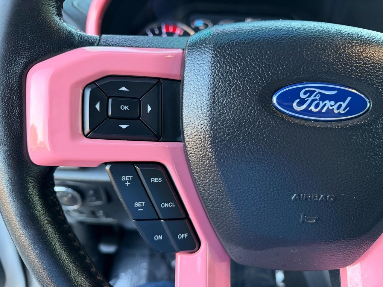 Ford F-250 SD Lariat Crew Cab 4WD 2019