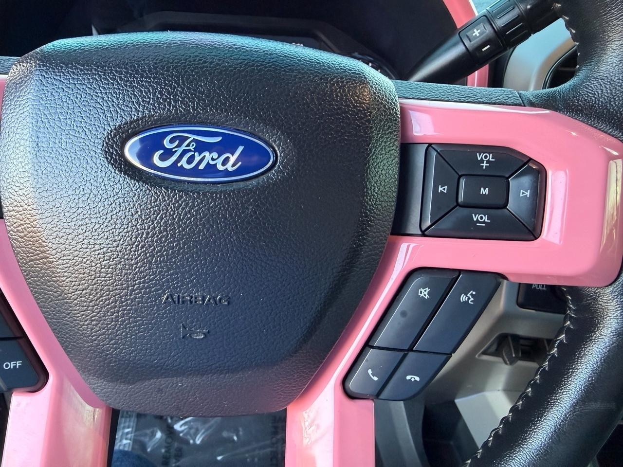 Ford F-250 SD Lariat Crew Cab 4WD 2019