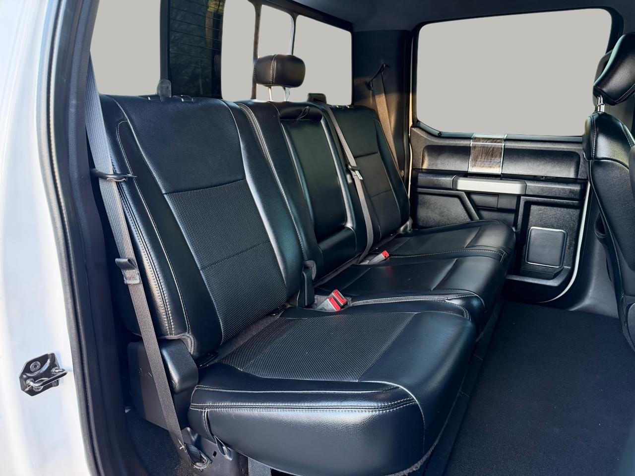 Ford F-250 SD Lariat Crew Cab 4WD 2019