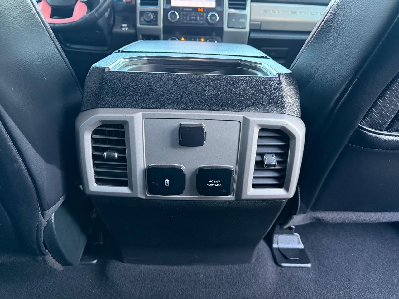 Ford F-250 SD Lariat Crew Cab 4WD 2019