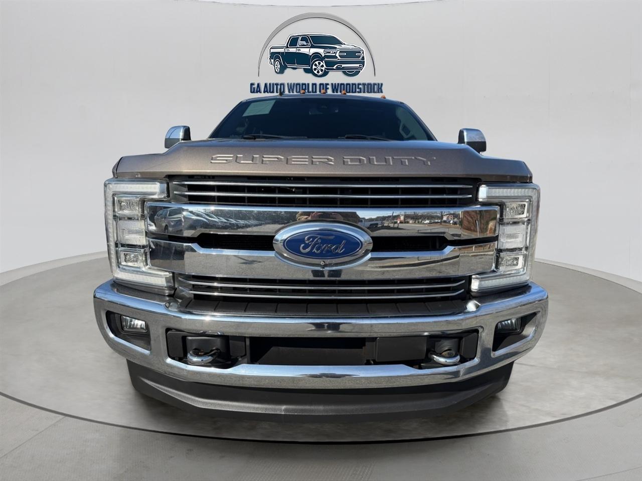 Ford F-350 SD Lariat Crew Cab Long Bed DRW 4WD 2019