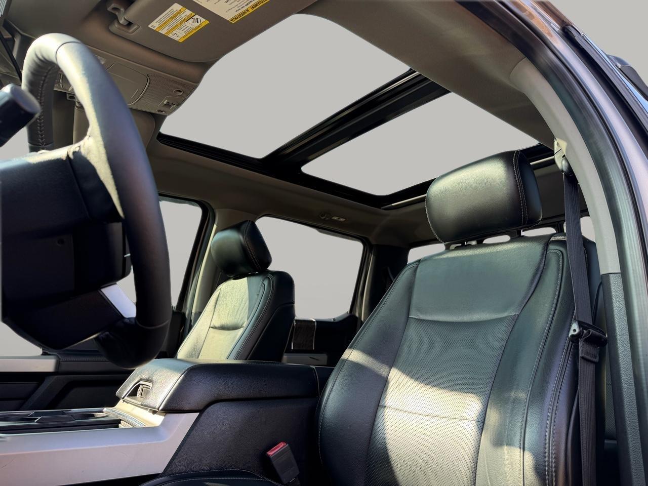 Ford F-350 SD Lariat Crew Cab Long Bed DRW 4WD 2019