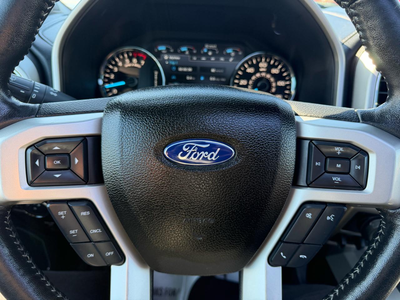 Ford F-150 Lariat SuperCab 4WD 2018
