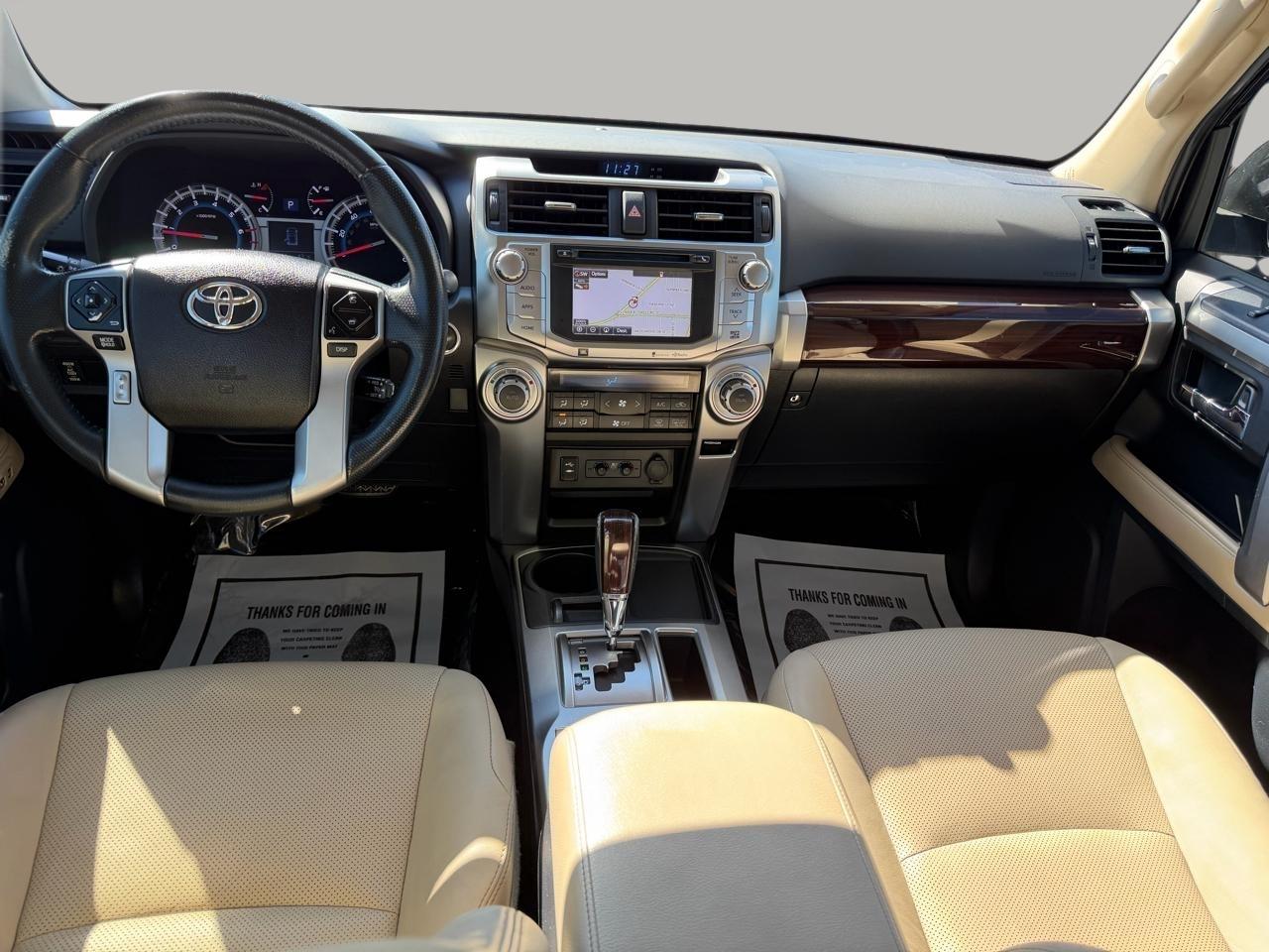 Toyota 4Runner Limited 2WD V6 2015