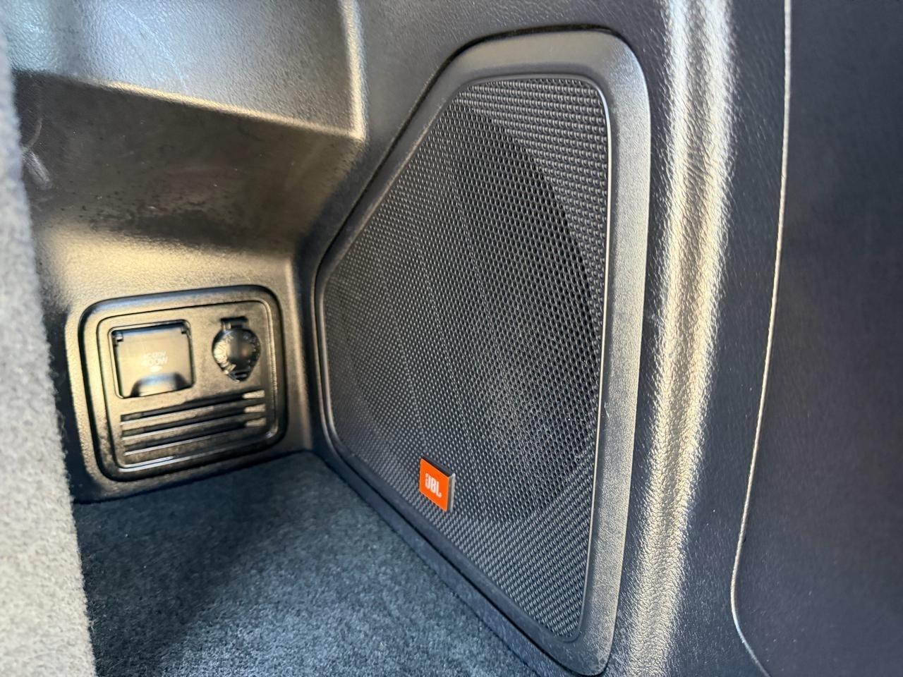 Toyota 4Runner Limited 2WD V6 2015