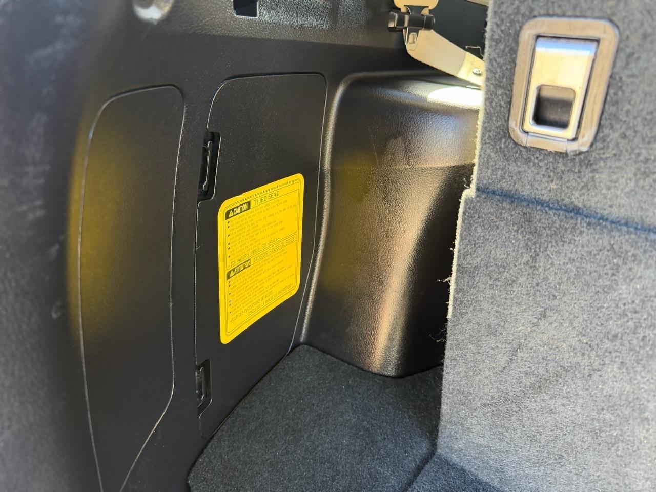 Toyota 4Runner Limited 2WD V6 2015