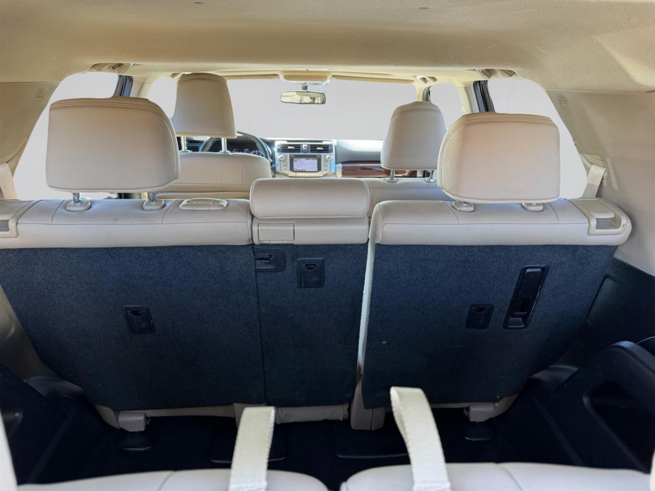 Toyota 4Runner Limited 2WD V6 2015