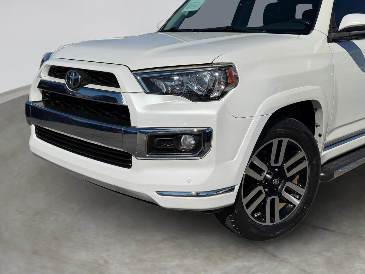 Toyota 4Runner Limited 4WD 2016